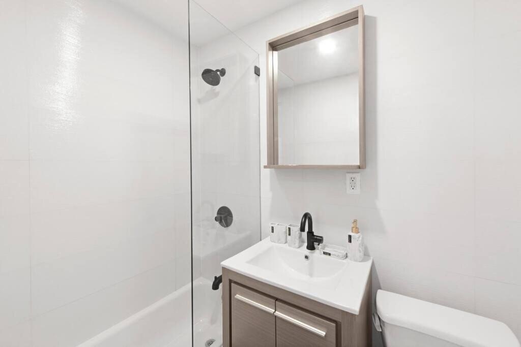 69-2c Brand New Prime Lower East Side 1br Pangsapuri *